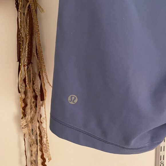 SOLD Wunder Train Short 6" Inseam - Picture 2 of 4